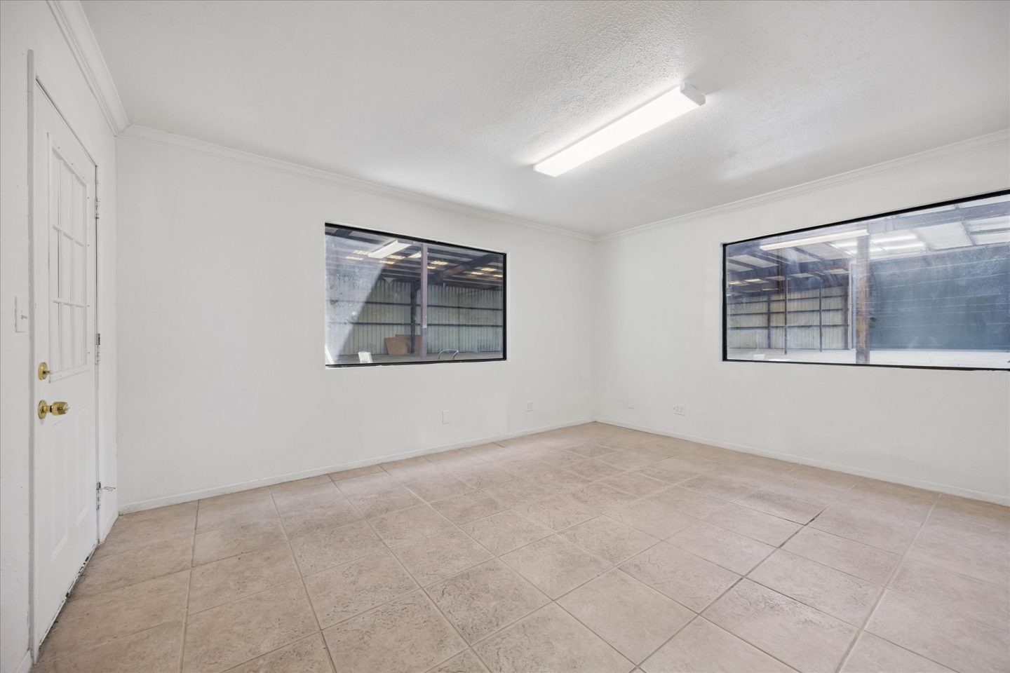 07 Joseph Clayton Dr 10631 IMG 13